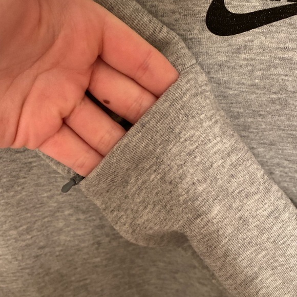 Nike Sweatshirt - Picture 4 of 4